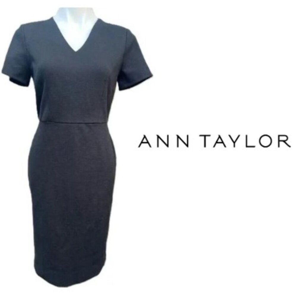 Ann Taylor 00P Petite V-Neck Plaid Black Shift Dress w/ Sleeves